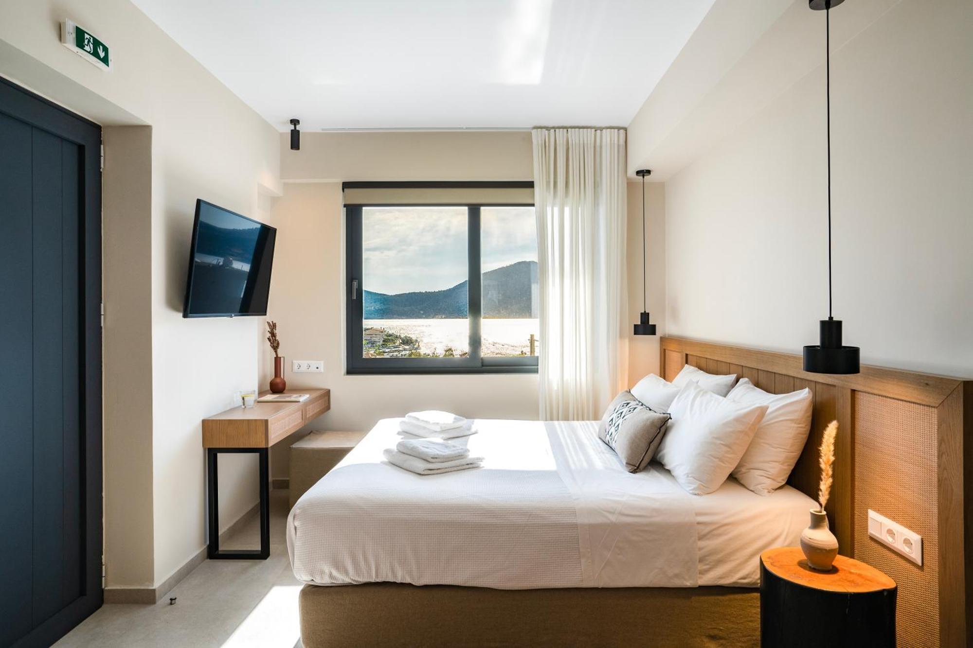 Elivia Boutique Suites Almiropótamos Buitenkant foto